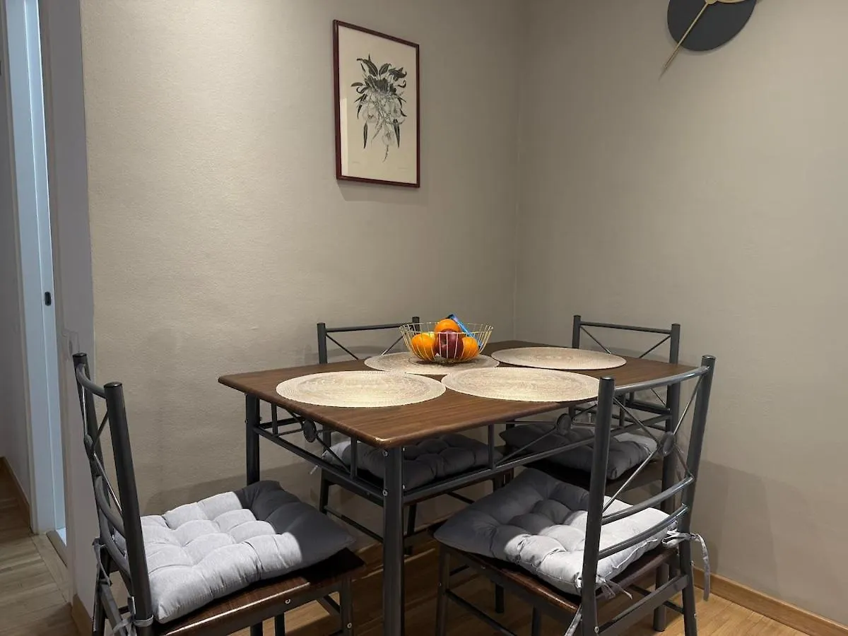 בוקרשט Elegant Stay Arcul De Triumf 0*,